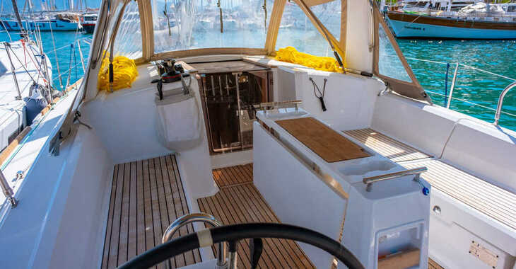 Alquilar velero en Yes marina - Oceanis 38.1