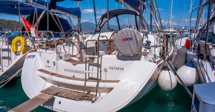 Chartern Sie segelboot in Yes marina - Sun Odyssey 42 i