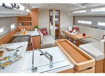 Rent a sailboat in Nidri Marine - Sun Odyssey 410