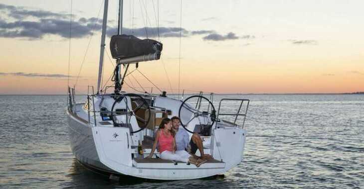 Rent a sailboat in Zaton Marina - Sun Odyssey 349