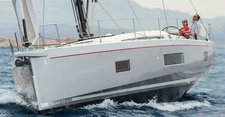 Rent a sailboat in Port of Can Pastilla - Oceanis 51.1