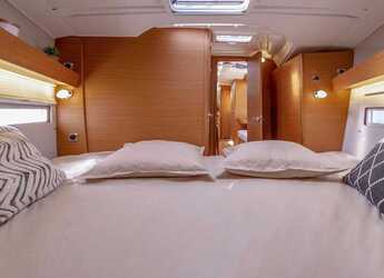 Chartern Sie segelboot in Trogir (ACI marina) - Dufour 390
