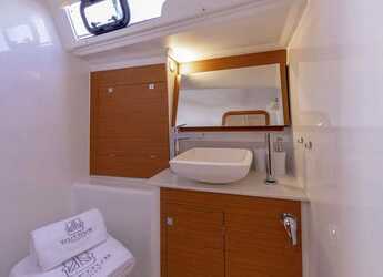 Chartern Sie segelboot in Trogir (ACI marina) - Dufour 390
