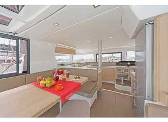 Alquilar catamarán en Nidri Marine - Bali 4.1