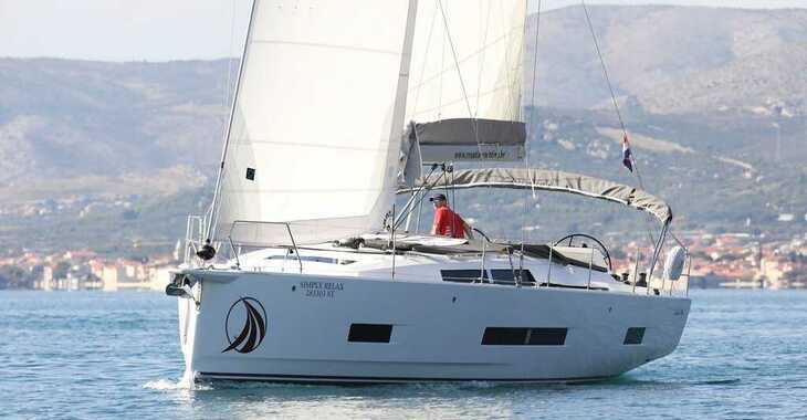 Rent a sailboat in Marina Kastela - Hanse 460