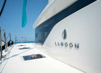 Rent a catamaran in Porto Capo d'Orlando Marina - Lagoon 51 - Owner's Version