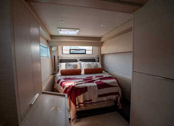 Rent a catamaran in Porto Capo d'Orlando Marina - Lagoon 51 - Owner's Version