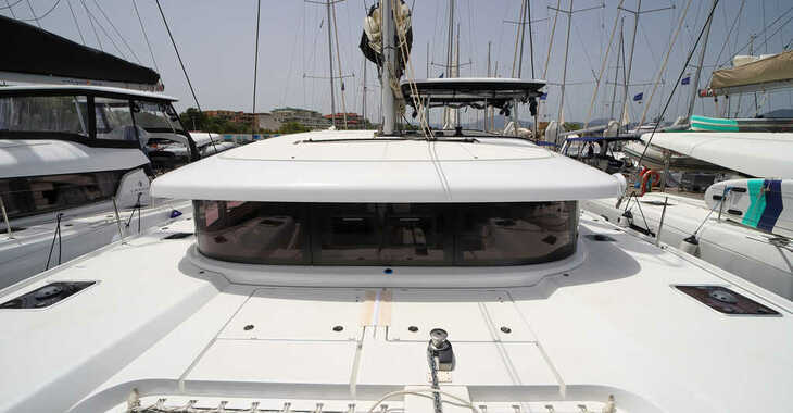 Louer catamaran à Porto Olbia - Lagoon 42