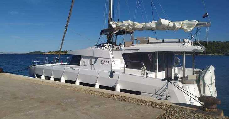 Rent a catamaran in Trogir (ACI marina) - Bali 4.4 - 4 + 1 cab.