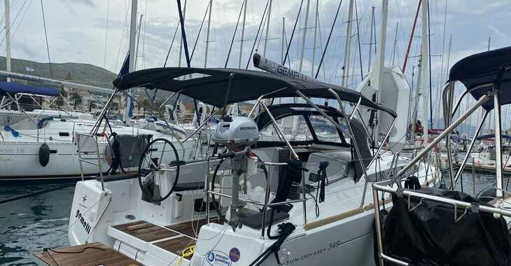 Rent a sailboat in Trogir ACI Marina - Sun Odyssey 349