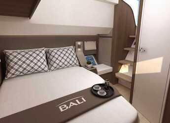 Rent a catamaran in Marina Le Marin - Bali 4.8 - 6 cab.