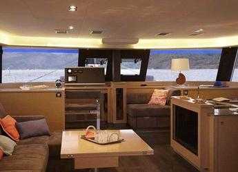 Rent a catamaran in Anse Marcel Marina (Lonvilliers) - Fountaine Pajot Ipanema 58 - 6 + 2 cab.