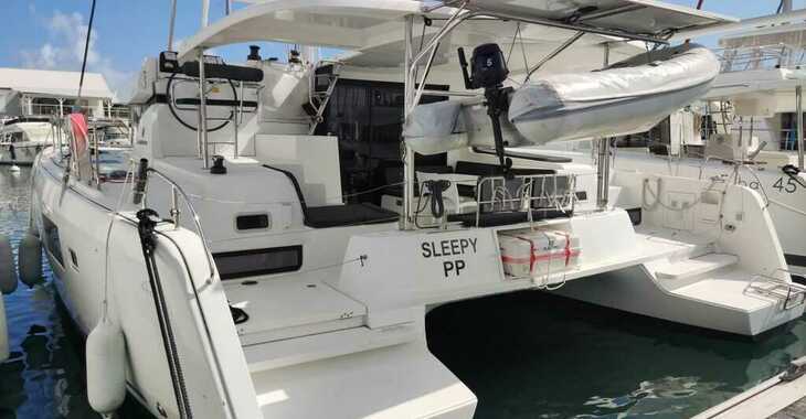 Rent a catamaran in Marina Bas du Fort - Lagoon 42 - 4 + 2 cab.