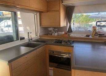 Rent a catamaran in Anse Marcel Marina (Lonvilliers) - Lagoon 450 F - 4 + 2 cab.