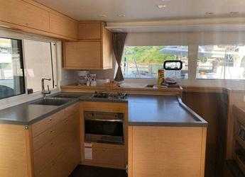 Rent a catamaran in Anse Marcel Marina (Lonvilliers) - Lagoon 450 F - 4 + 2 cab.