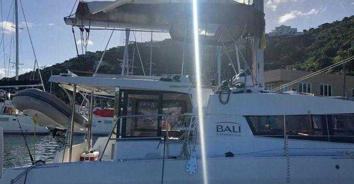 Rent a catamaran in Marina Bas du Fort - Bali 4.0 - 4 + 2 cab.