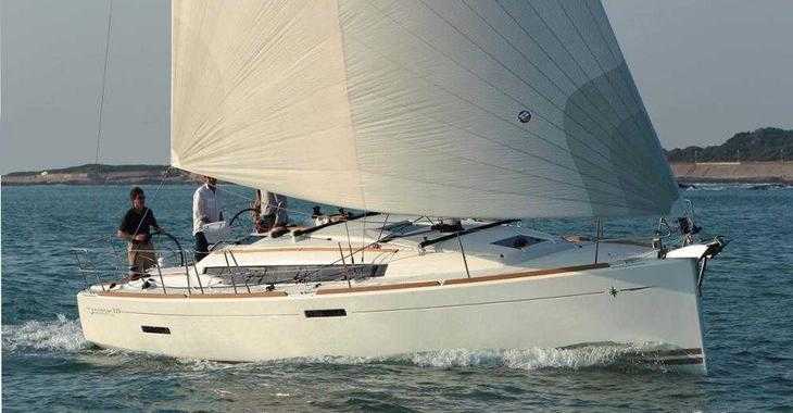 Rent a sailboat in Skradin ACI Marina  - Sun Odyssey 379 - 2 cab.