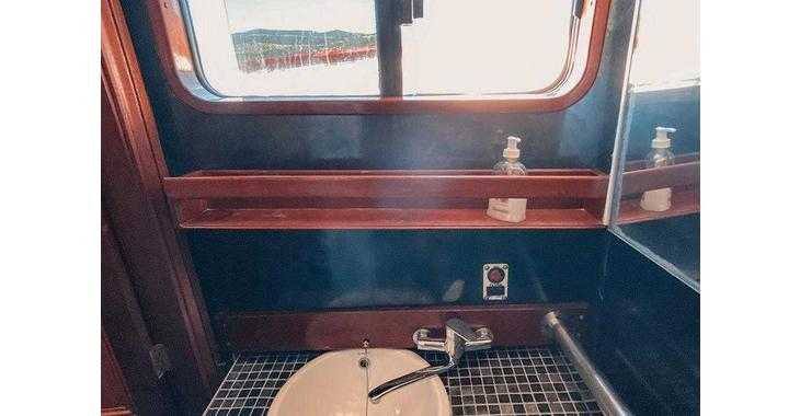 Rent a schooner in Salamis Yachting Club - Gulet