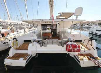 Rent a catamaran in Veruda Marina - Fountaine Pajot Lucia 40
