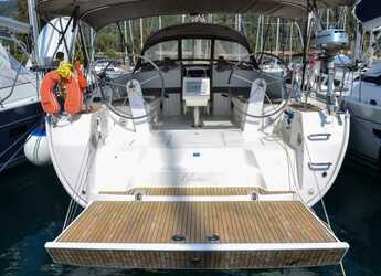 Rent a sailboat in Club Marina - Bavaria Cruiser 46 - 4 cab.