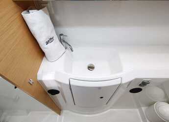 Louer catamaran à Trogir (ACI marina) - Lagoon 400 S2 - 4 + 2 cab.