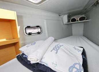 Louer catamaran à Trogir (ACI marina) - Lagoon 400 S2 - 4 + 2 cab.