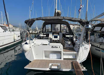 Rent a sailboat in Marina Kornati - Dufour 390