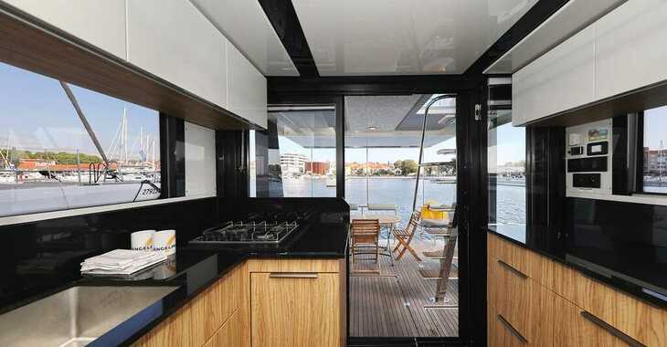Rent a yacht in Sangulin Marina - Seamaster 45