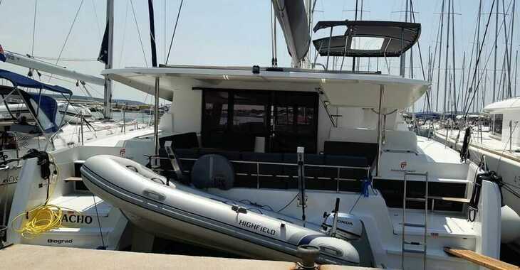 Rent a catamaran in SCT Marina Trogir - Fountaine Pajot Astrea 42 Quatuor