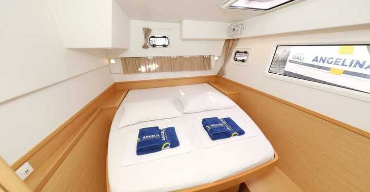 Rent a catamaran in SCT Marina - Lagoon 42 - 4 + 2 cab.