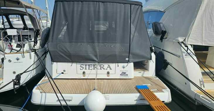Rent a yacht in Marina Kornati - NC 37