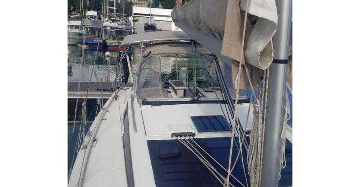 Rent a sailboat in Palm Cay Marina - Dufour 390 GL
