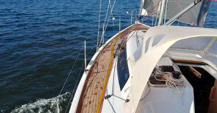 Rent a sailboat in Punat - Dehler 38 SQ