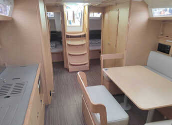 Alquilar velero en Veruda - Dufour 430