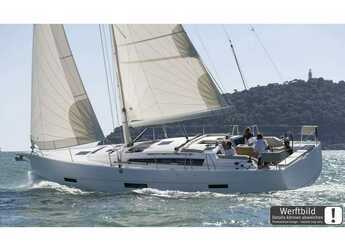 Rent a sailboat in Veruda Marina - Dufour 430