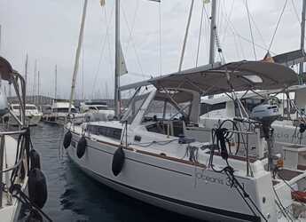 Chartern Sie segelboot in Marina Frapa - Oceanis 38.1.2