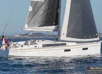 Chartern Sie segelboot in Marina Frapa - Oceanis 38.1.2