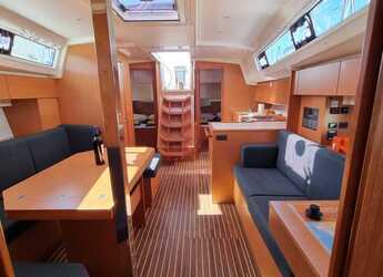 Chartern Sie segelboot in Trogir (ACI marina) - Bavaria C42