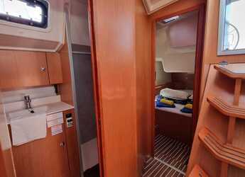 Chartern Sie segelboot in Trogir (ACI marina) - Bavaria C42