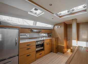Rent a sailboat in Nidri Marine - Jeanneau 54