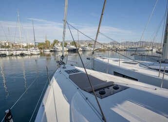 Rent a sailboat in Nidri Marine - Jeanneau 54