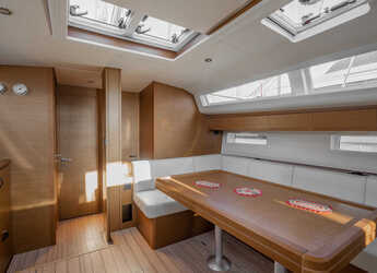 Rent a sailboat in Nidri Marine - Jeanneau 54