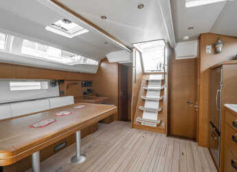 Rent a sailboat in Nidri Marine - Jeanneau 54