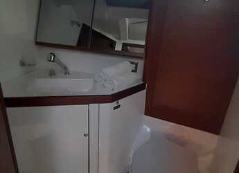 Chartern Sie segelboot in ACI Marina Dubrovnik - Oceanis 46.1 - owner version