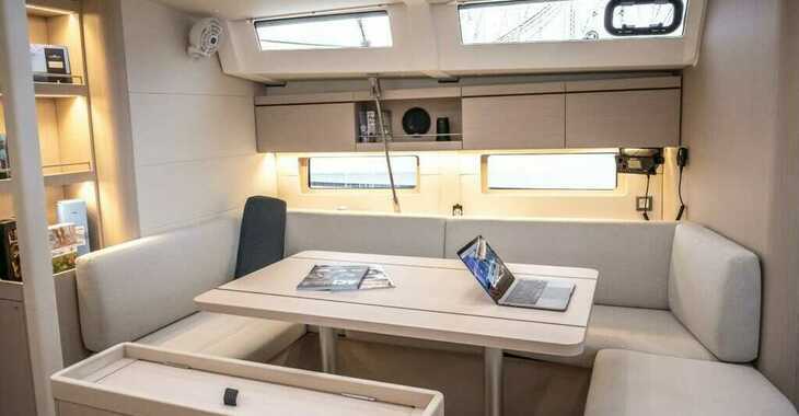 Rent a sailboat in ACI Pomer - Oceanis 46.1 - 5 cab