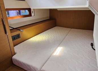 Alquilar velero en ACI Marina Split - First 44