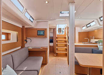 Alquilar velero en ACI Marina Split - First 44