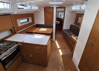 Alquilar velero en ACI Marina Split - First 44