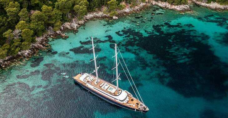Rent a schooner in Marina Split (ACI Marina) - Gulet Nocturno (Luxury)