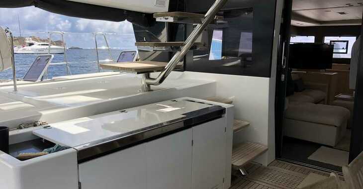 Louer catamaran à Marina Ibiza - Lagoon 620